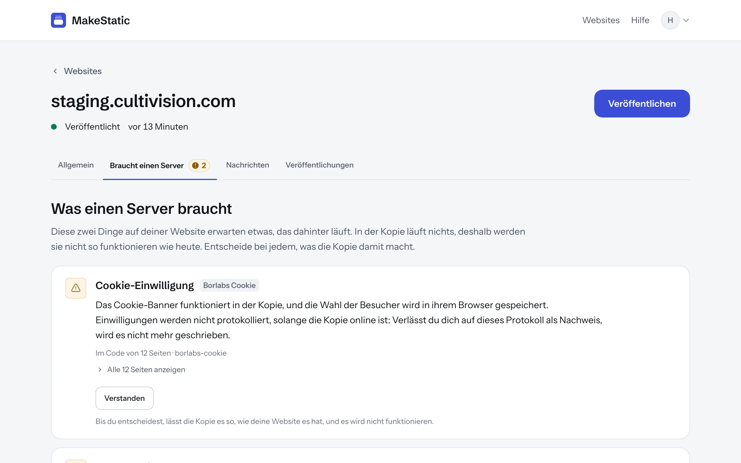 Screenshot: der Tab „Braucht einen Server“. Ein gefundenes Formular, die Seite, auf der es steht, und die Wahl, was die Kopie damit macht.